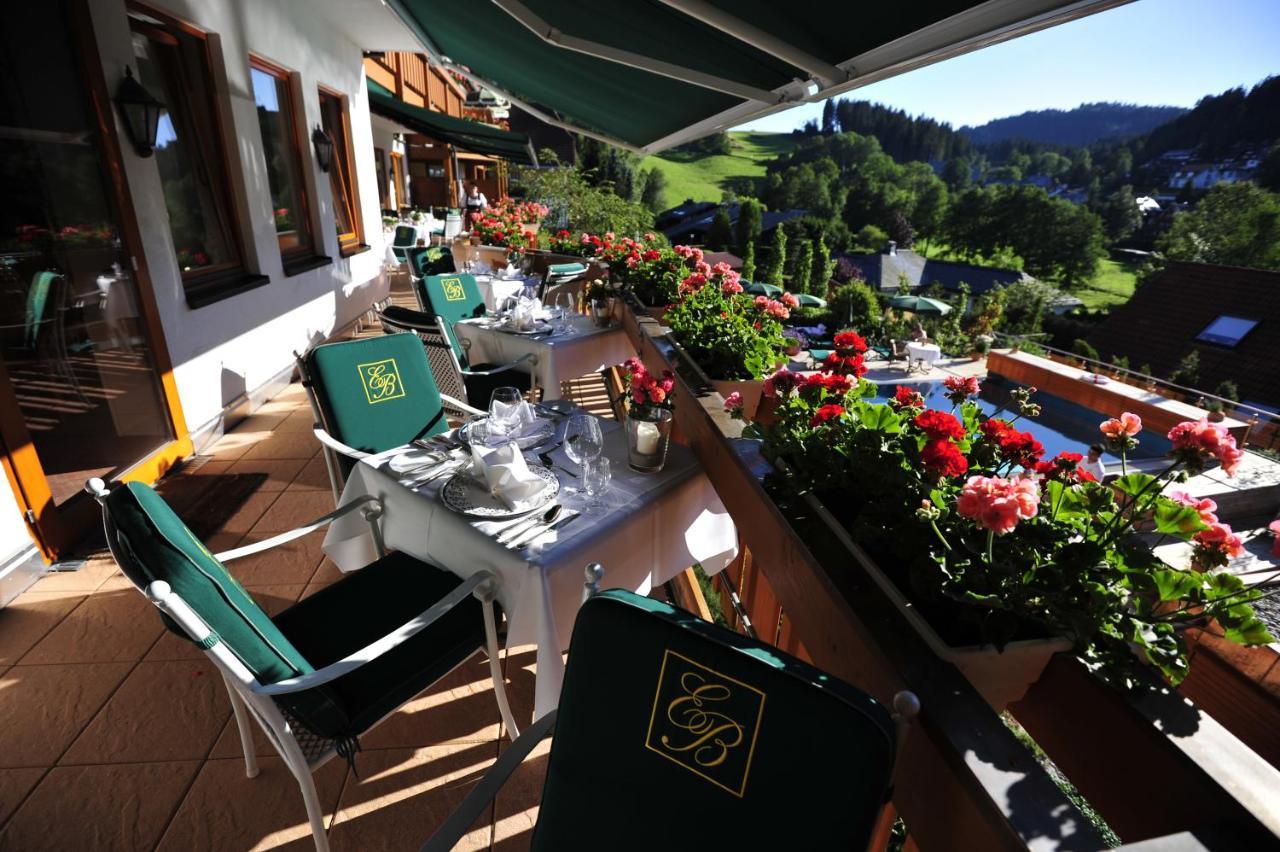 Erfurths Bergfried Ferien & Wellnesshotel Hinterzarten Exterior foto